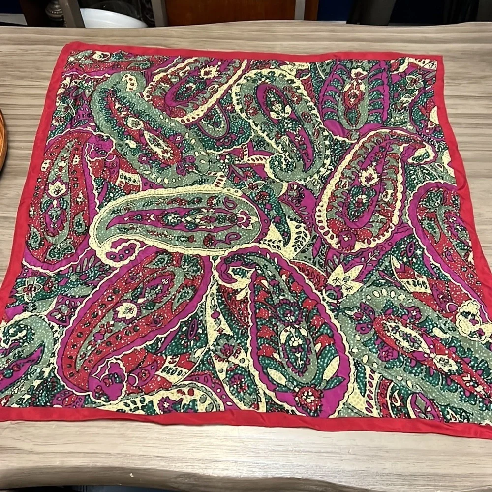 HONEY SILK VTG SCARF